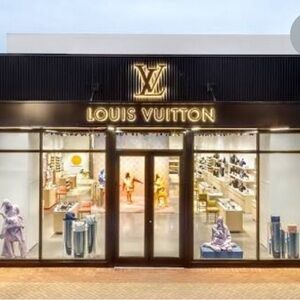 Reserved for my Posh friend 💕💗